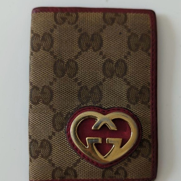 Gucci Beige and Red GG Card Holder - Picture 12 of 12